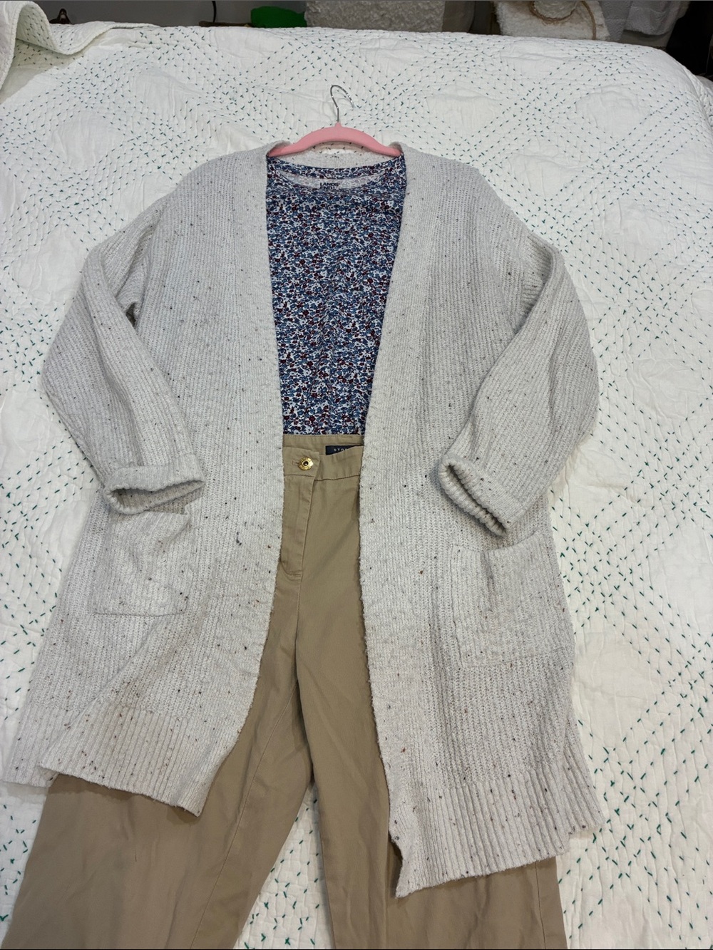 Retrology Large Cozy Speckled Knit Cardigan | Soft Neutral White | Fall Office